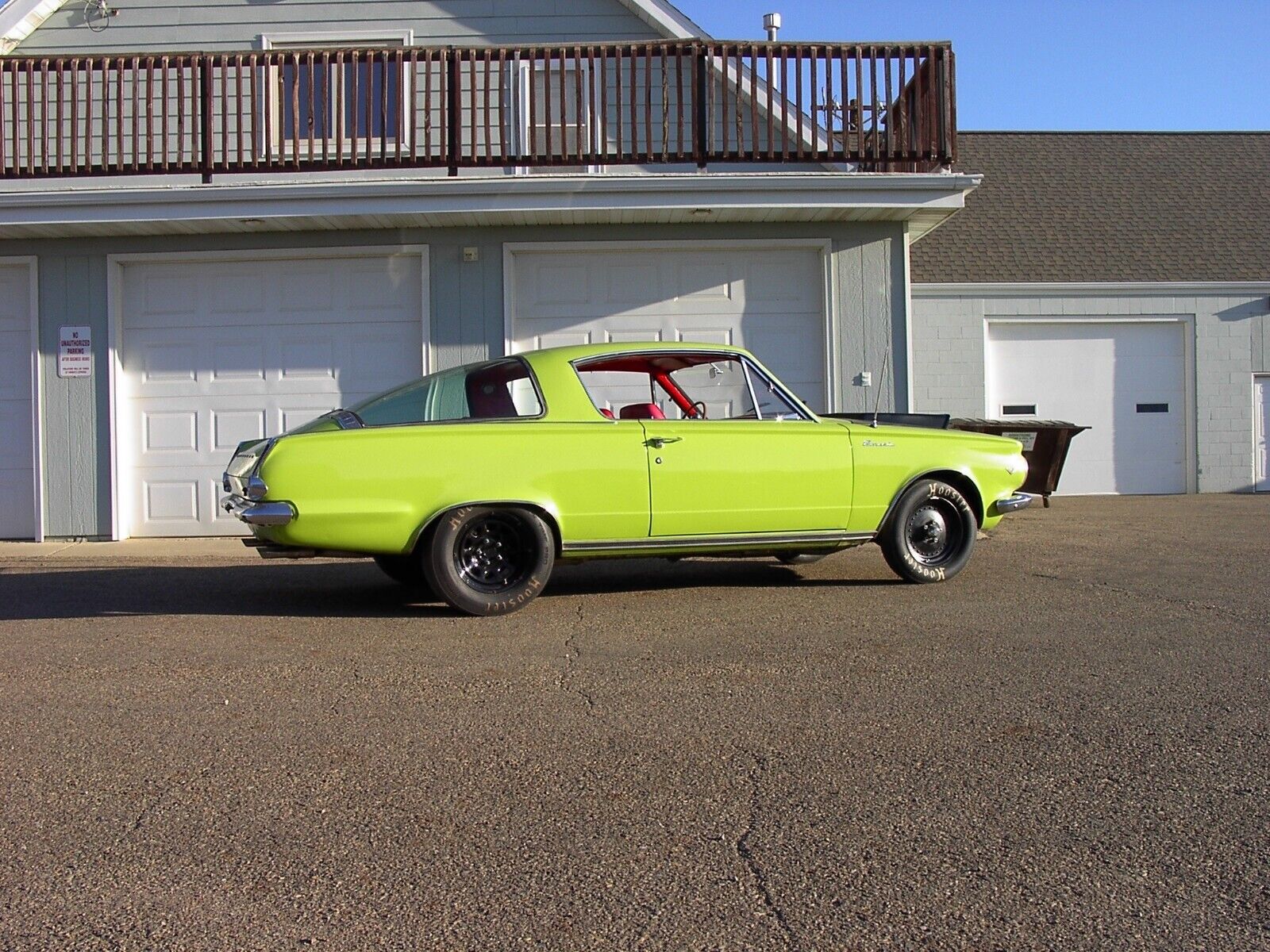 Plymouth-Barracuda-Coupe-1965-4