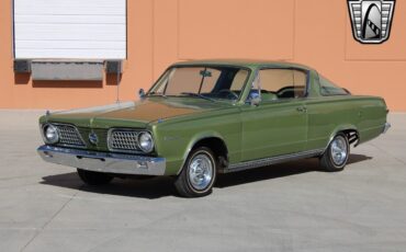 Plymouth-Barracuda-Coupe-1966-2