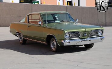 Plymouth-Barracuda-Coupe-1966-5