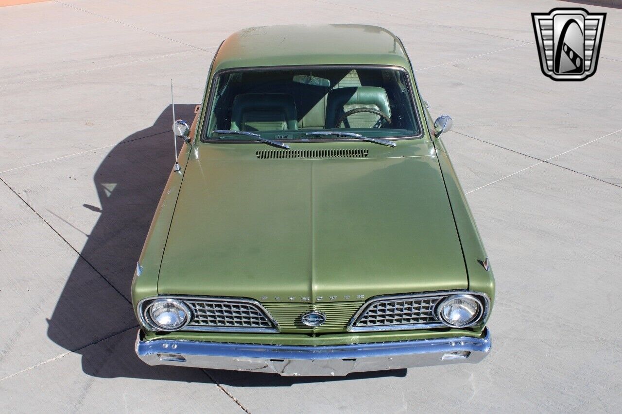 Plymouth-Barracuda-Coupe-1966-7