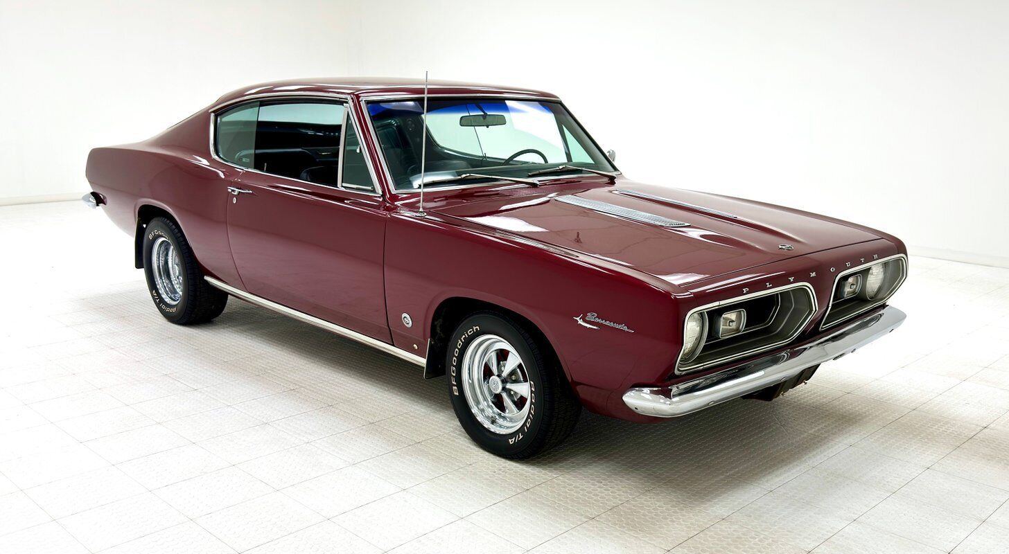 Plymouth-Barracuda-Coupe-1967-6