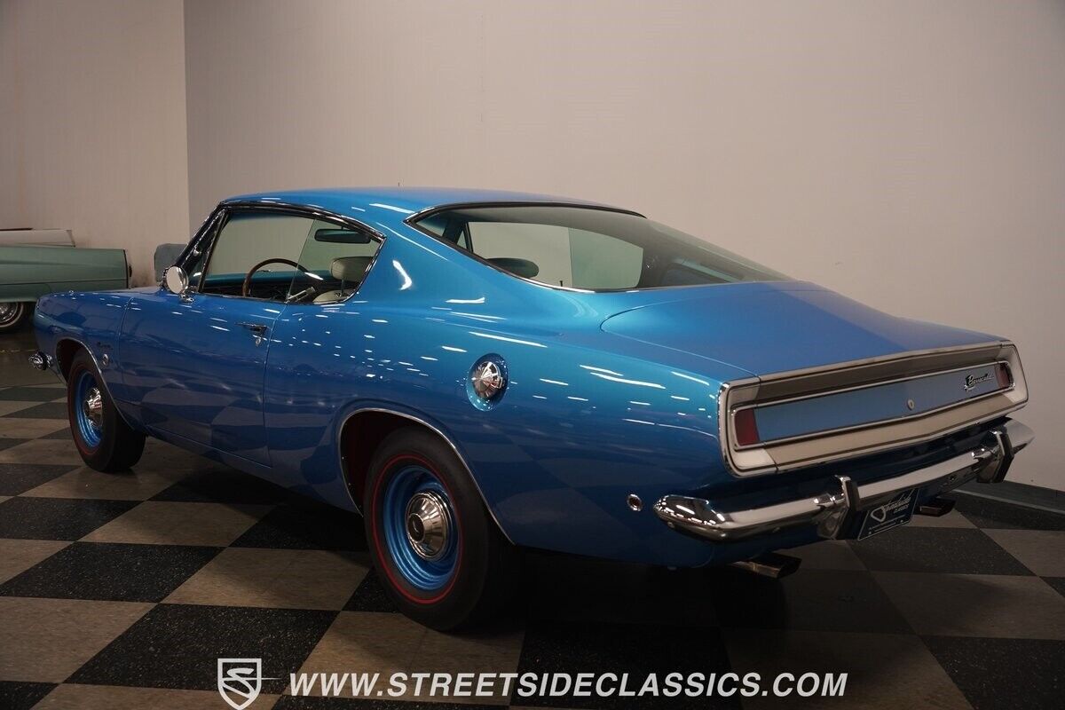 Plymouth-Barracuda-Coupe-1968-11