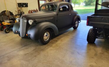 Plymouth-Coupe-1937-2