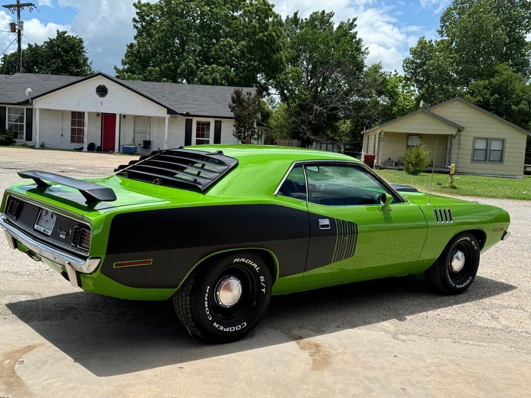 Plymouth-Cuda-1971-10