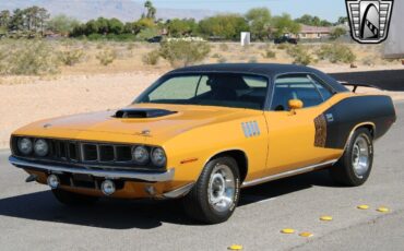 Plymouth-Cuda-1971-2