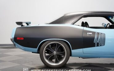 Plymouth-Cuda-1972-29