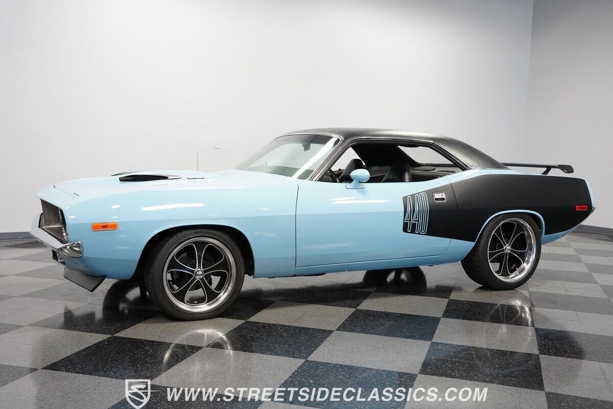 Plymouth-Cuda-1972-6