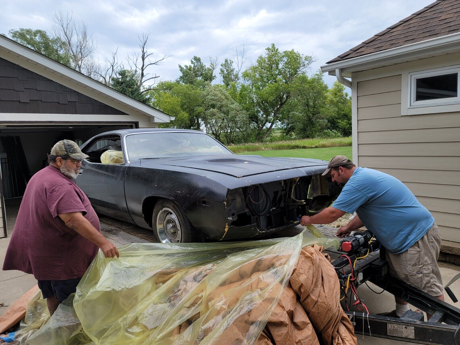 Plymouth-Cuda-1973-3