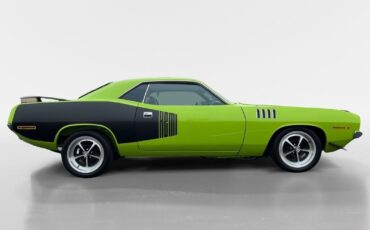 Plymouth-Cuda-1973-7