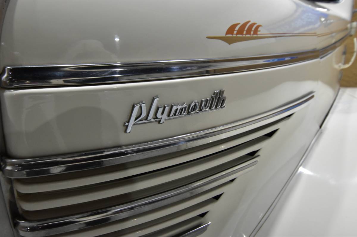 Plymouth-Deluxe-1939-17