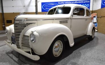 Plymouth-Deluxe-1939-5