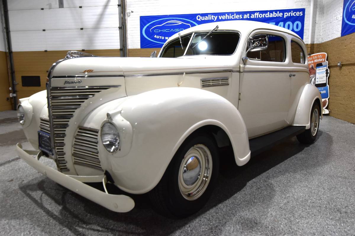 Plymouth-Deluxe-1939-5