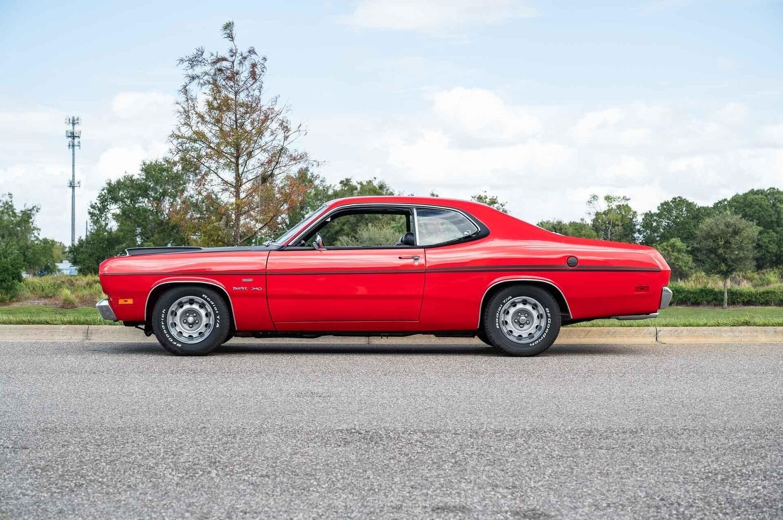 Plymouth-Duster-1970-1