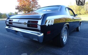 Plymouth-Duster-1970-8