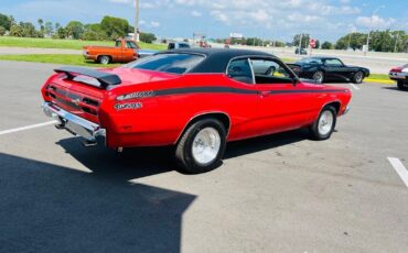 Plymouth-Duster-1971-5