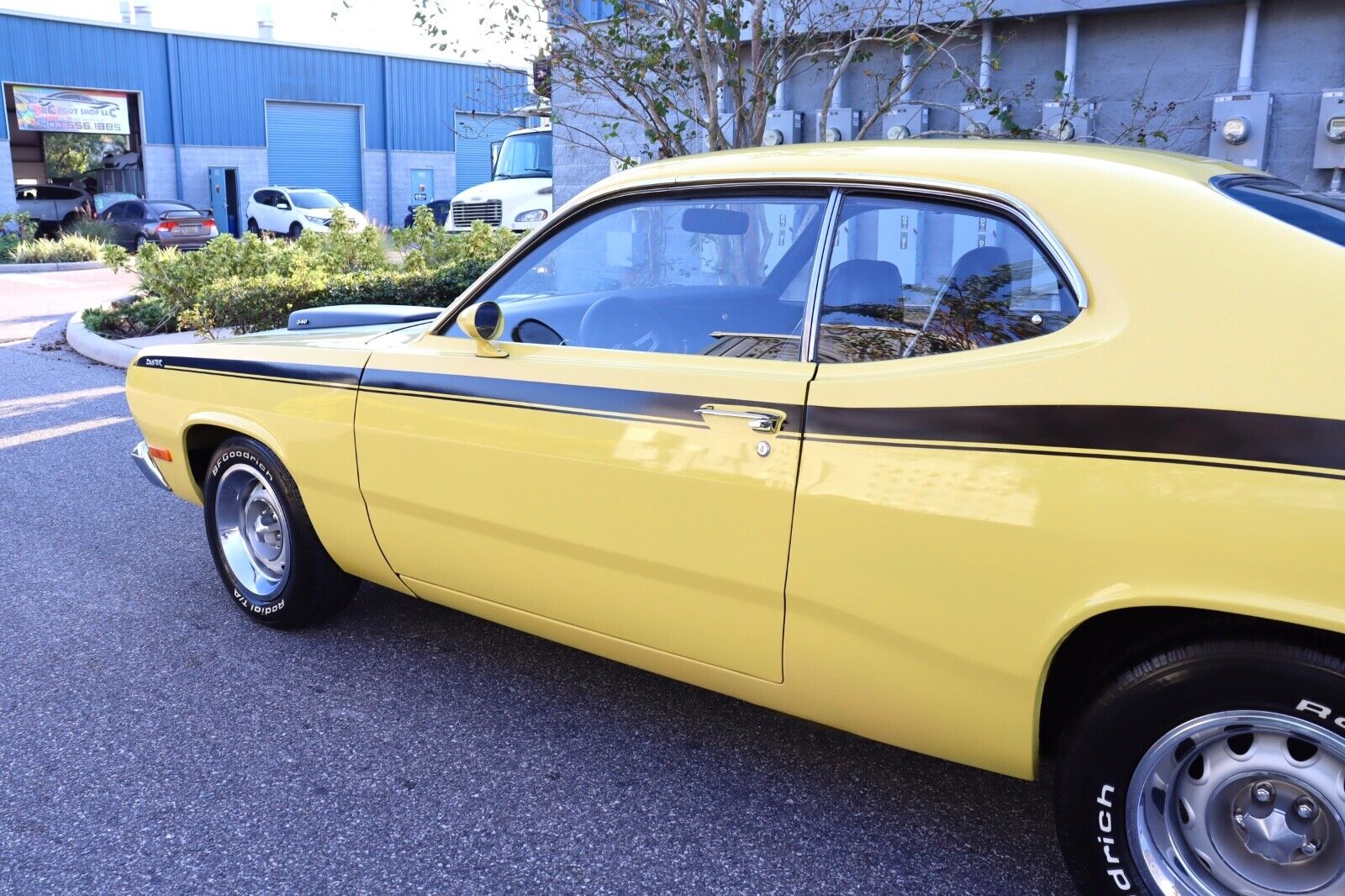 Plymouth-Duster-1972-12