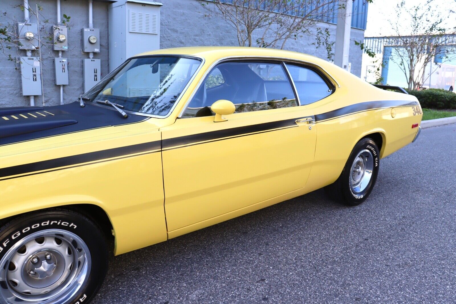 Plymouth-Duster-1972-13