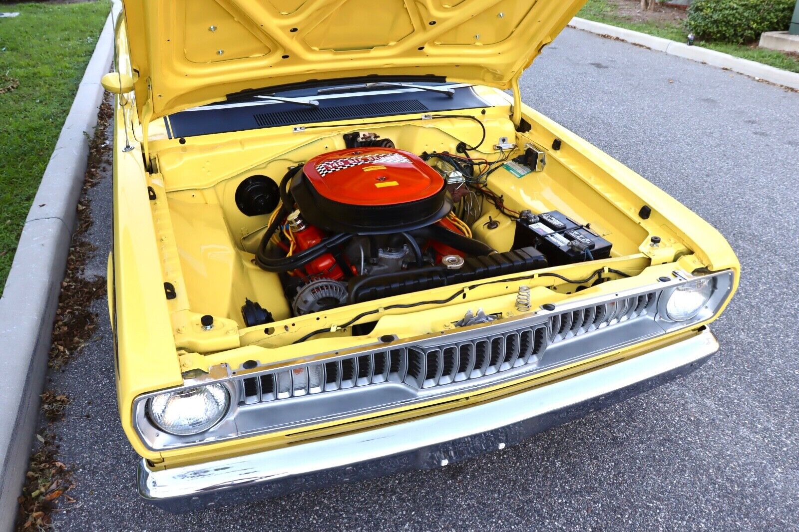 Plymouth-Duster-1972-33