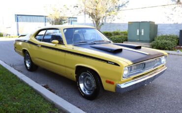 Plymouth-Duster-1972-4