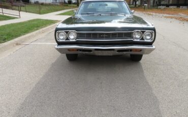 Plymouth-GTX-1968-1