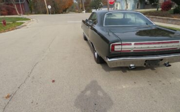 Plymouth-GTX-1968-4