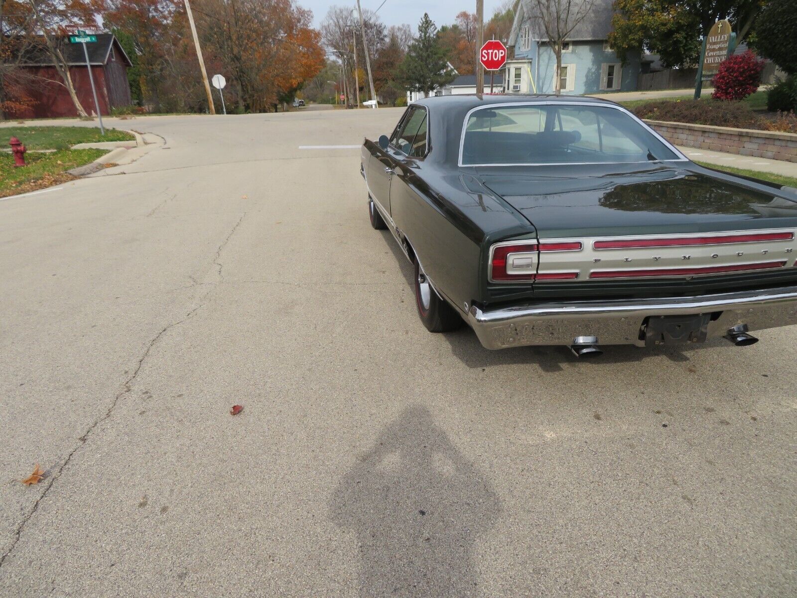 Plymouth-GTX-1968-4