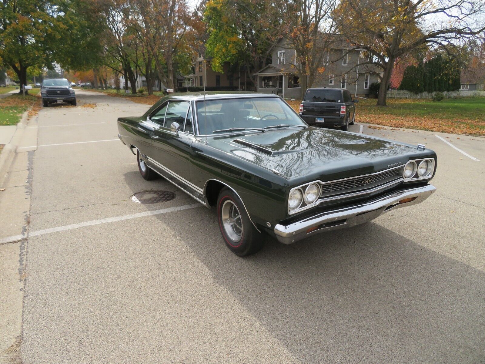 Plymouth-GTX-1968-6