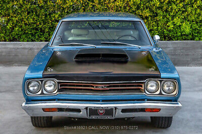 Plymouth-GTX-1969-1