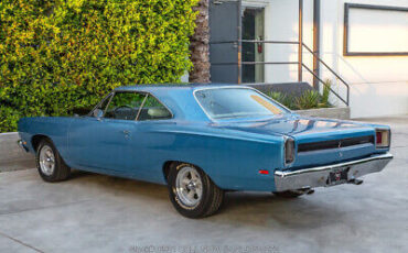 Plymouth-GTX-1969-7