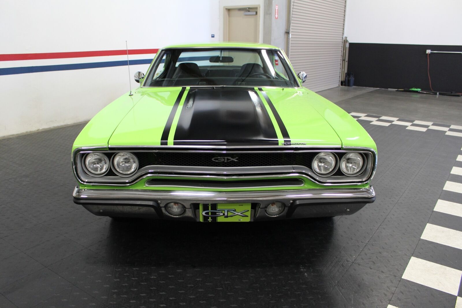 Plymouth-GTX-1970-4