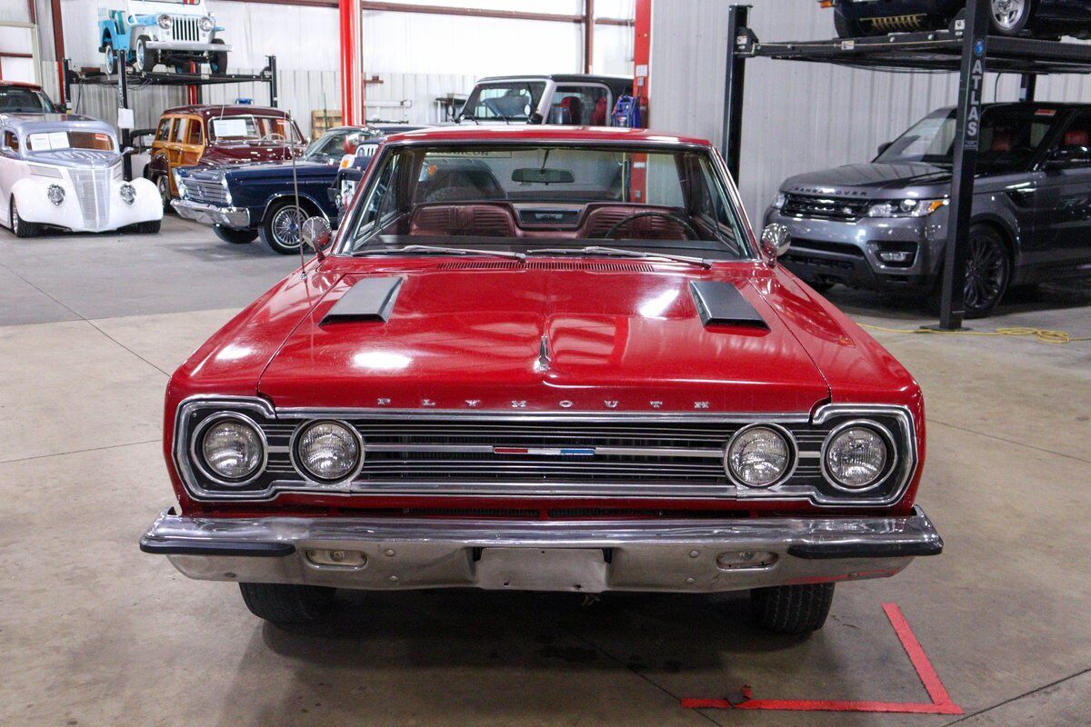 Plymouth-GTX-Coupe-1967-11