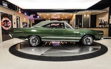 Plymouth-GTX-Coupe-1968-11