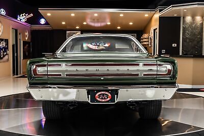 Plymouth-GTX-Coupe-1968-14