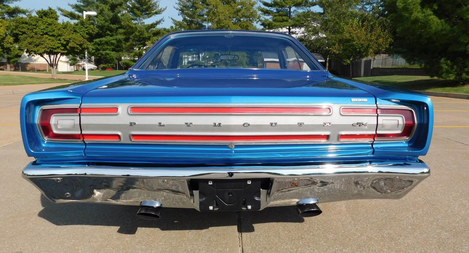 Plymouth-GTX-Coupe-1968-16