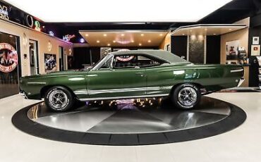 Plymouth-GTX-Coupe-1968-18