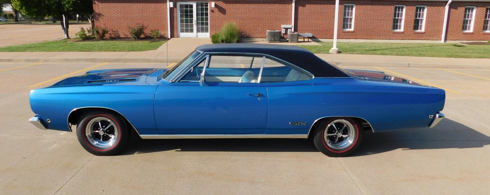 Plymouth-GTX-Coupe-1968-19