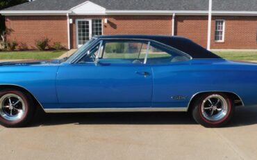 Plymouth-GTX-Coupe-1968-20