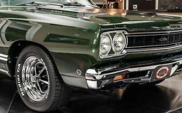 Plymouth-GTX-Coupe-1968-21