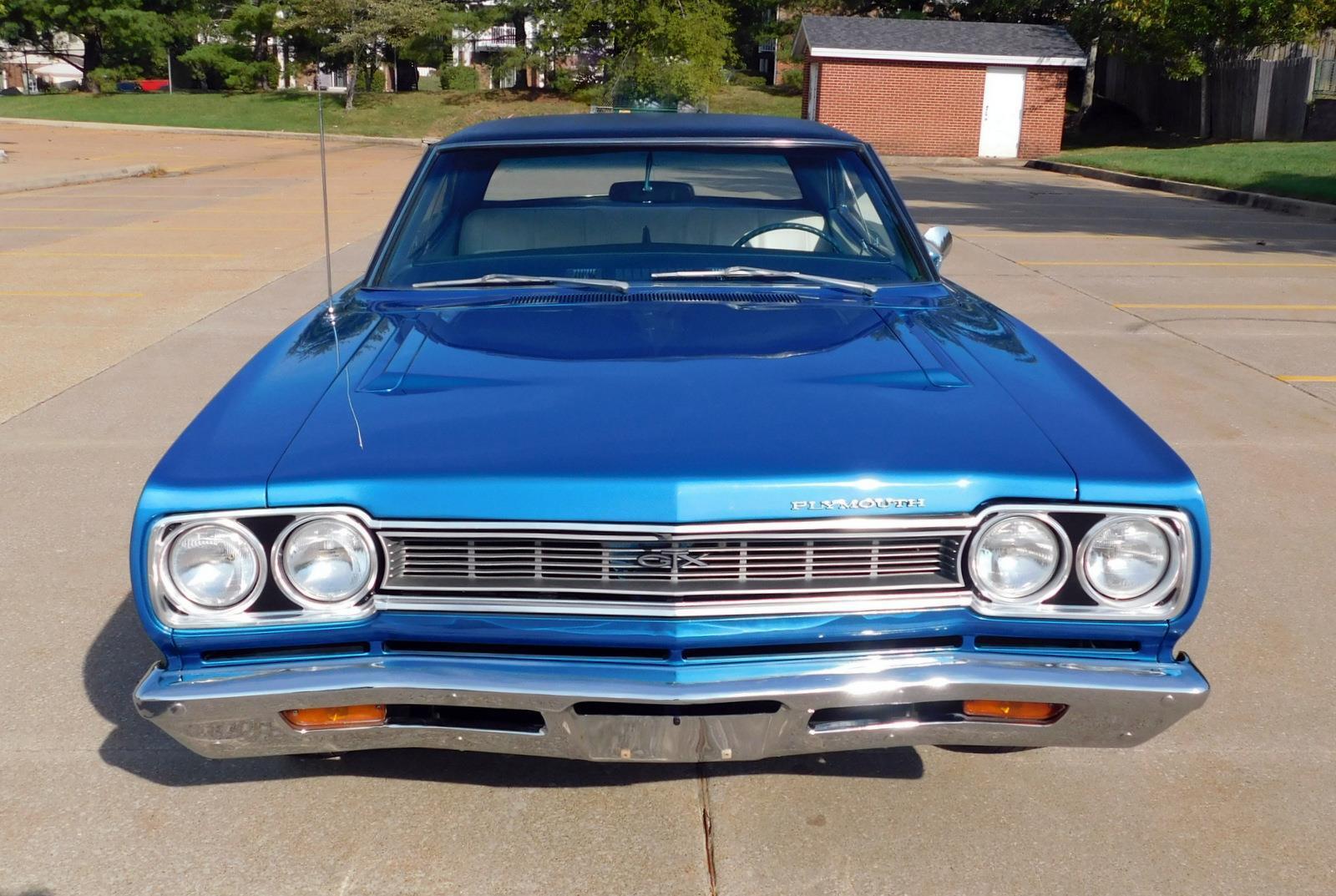 Plymouth-GTX-Coupe-1968-6