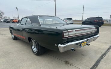 Plymouth-GTX-Coupe-1968-7