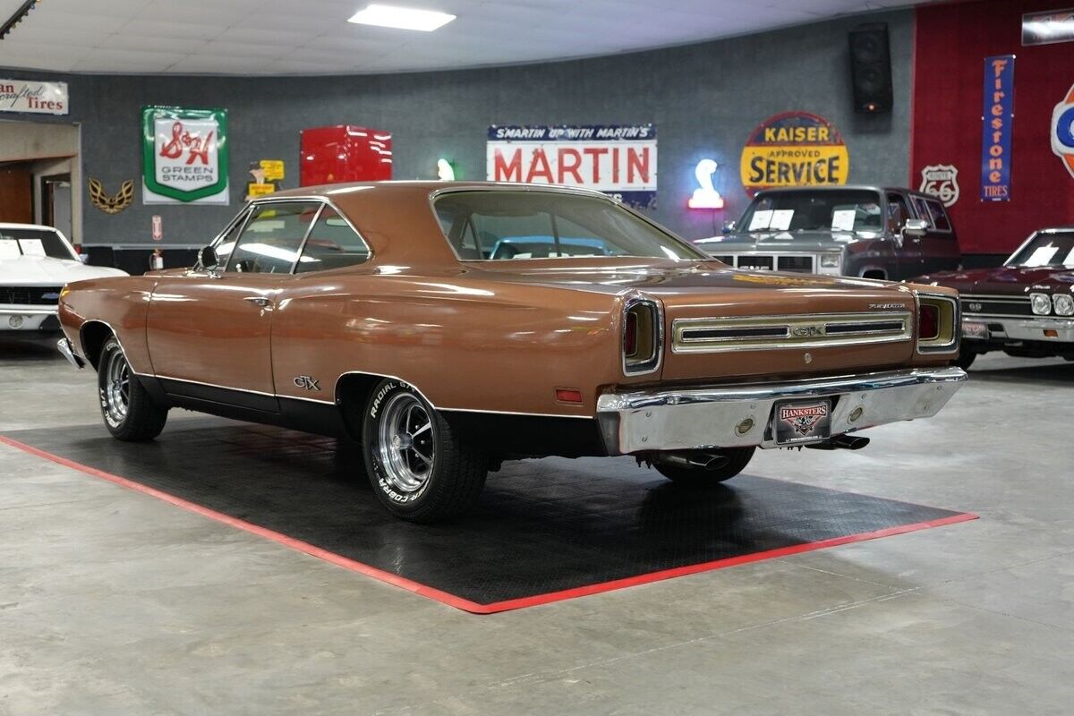 Plymouth-GTX-Coupe-1969-20