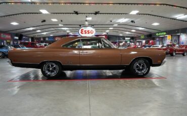 Plymouth-GTX-Coupe-1969-23