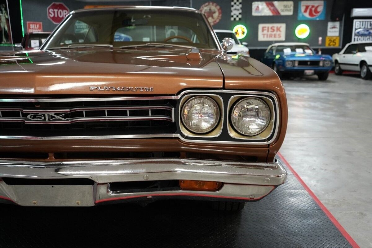 Plymouth-GTX-Coupe-1969-27