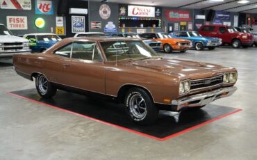 Plymouth-GTX-Coupe-1969-7