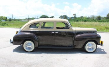 Plymouth-P10-Deluxe-Berline-1940-8