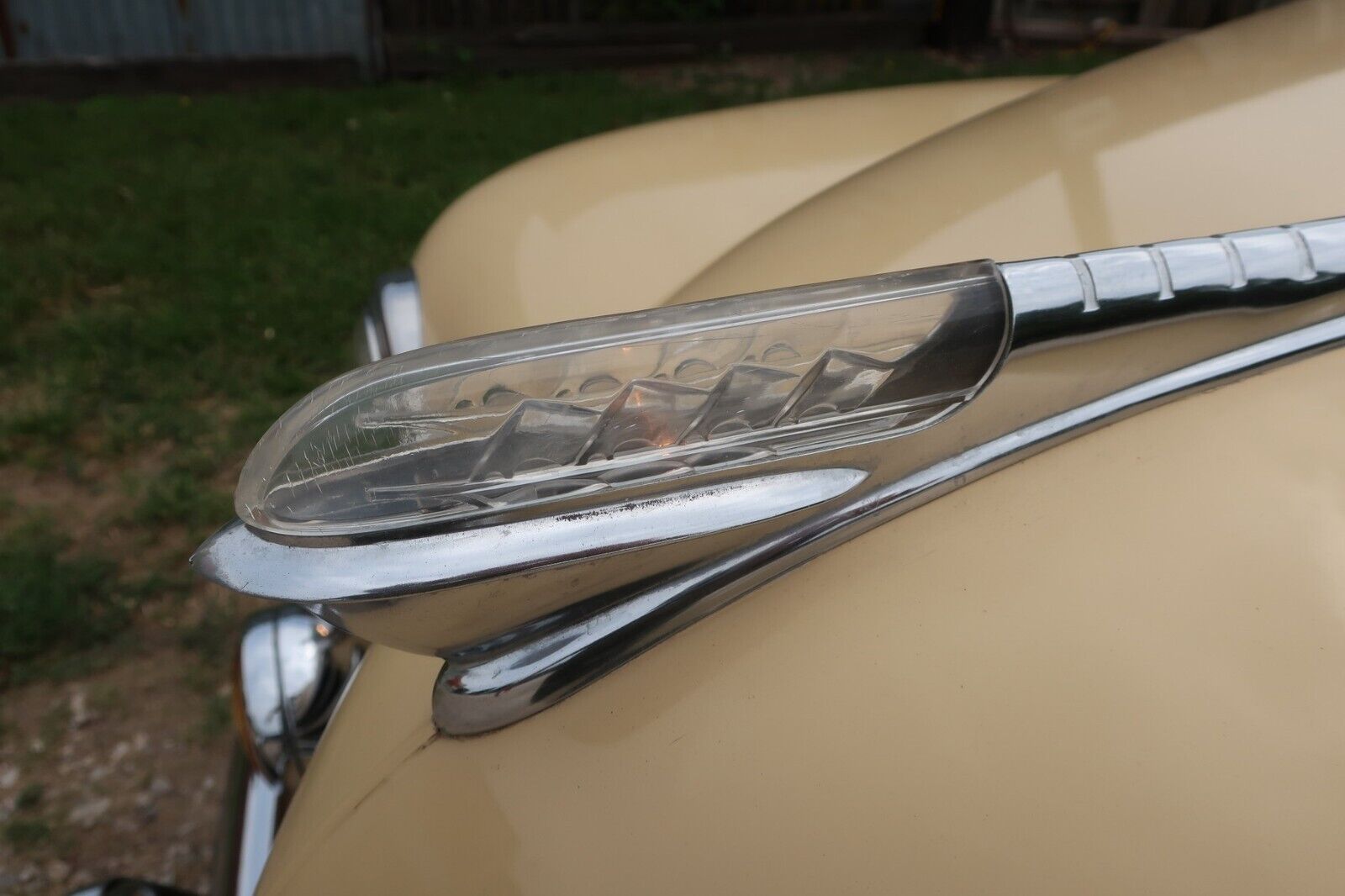 Plymouth-P15-Special-Deluxe-Cabriolet-1948-10