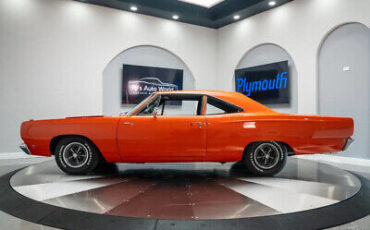 Plymouth-Road-Runner-1968-4