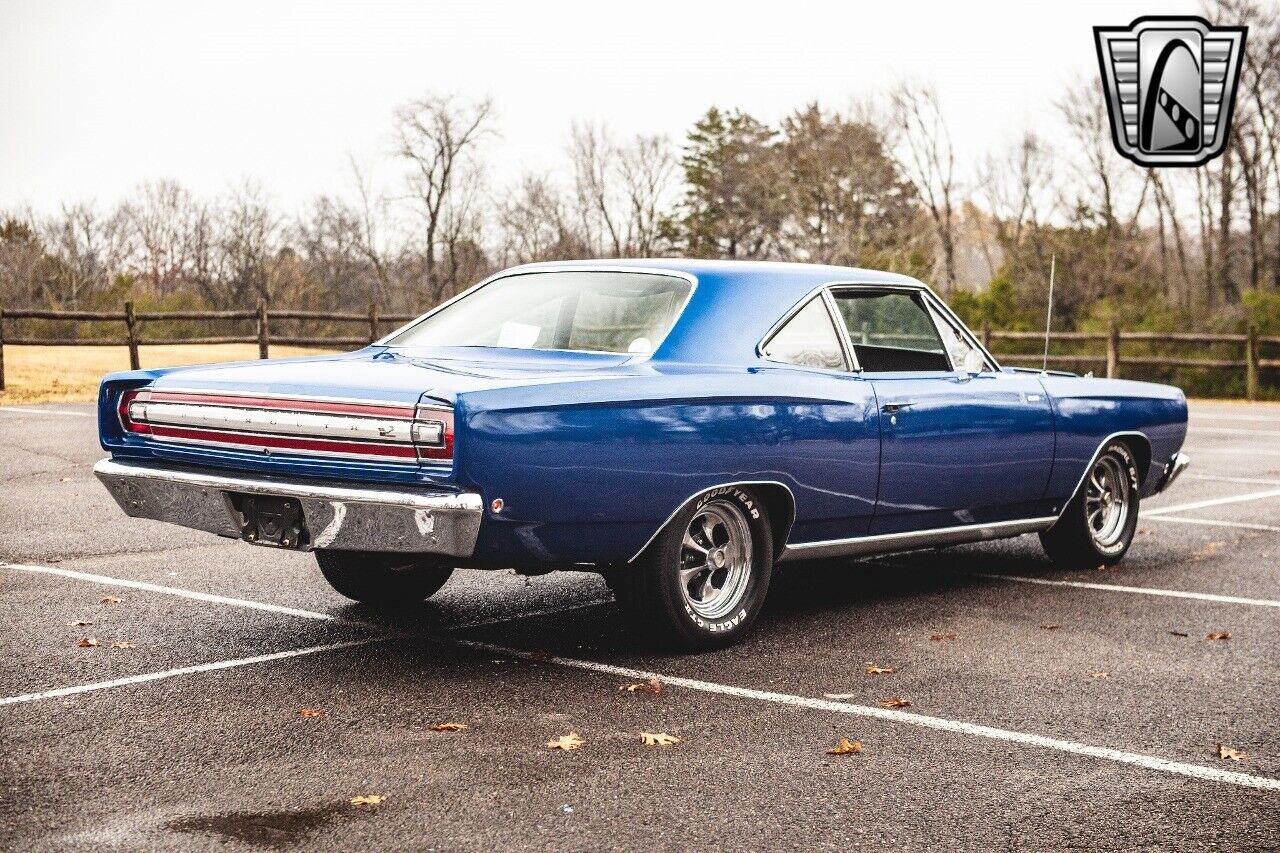 Plymouth-Road-Runner-1968-6