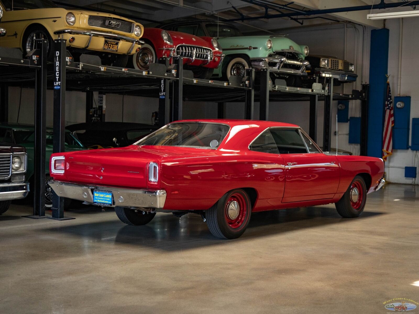 Plymouth-Road-Runner-1969-23