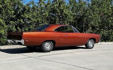 Plymouth-Road-Runner-1970-10